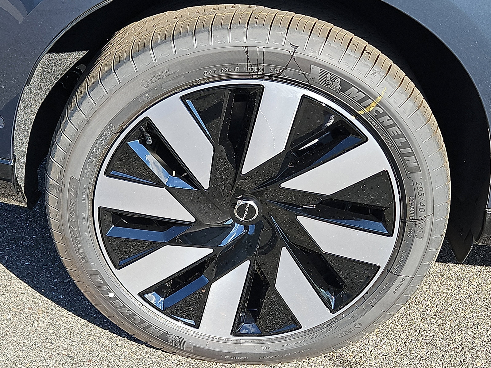 New 2026 Volvo EX90 Ultra AWD/4WD image 7