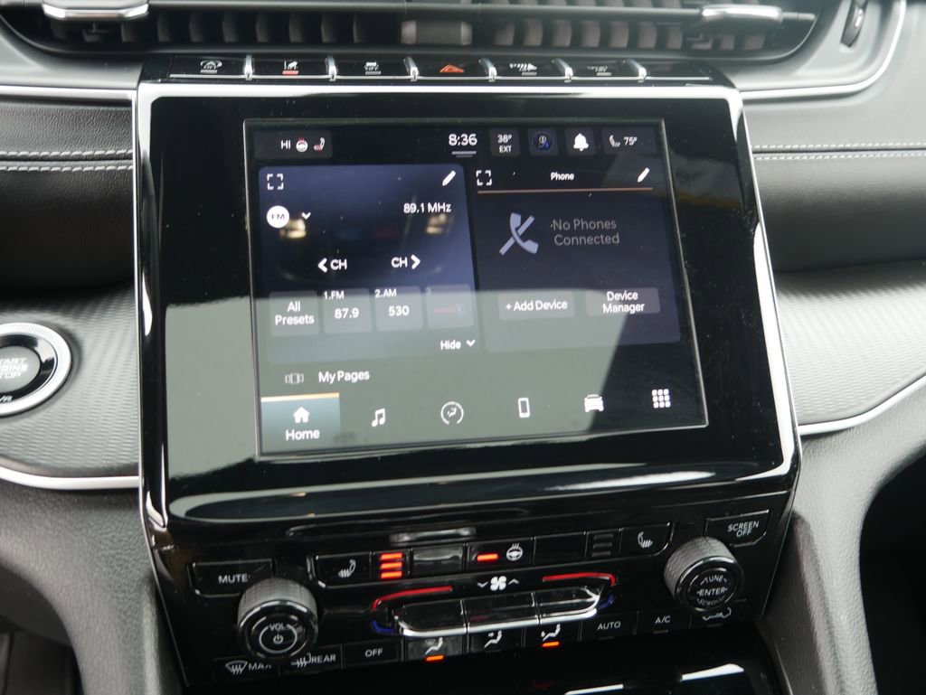 Used 2023 Jeep Grand Cherokee L Altitude image 44