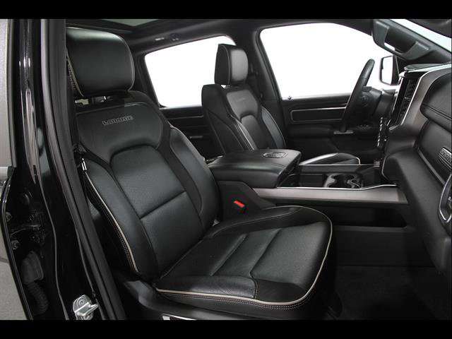 Used 2022 RAM 1500 Laramie AWD/4WD image 18