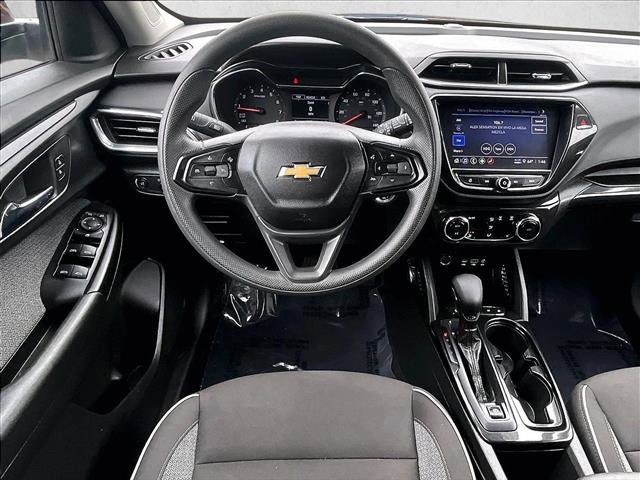Certified 2023 Chevrolet TrailBlazer LT w/ Convenience Package image 5