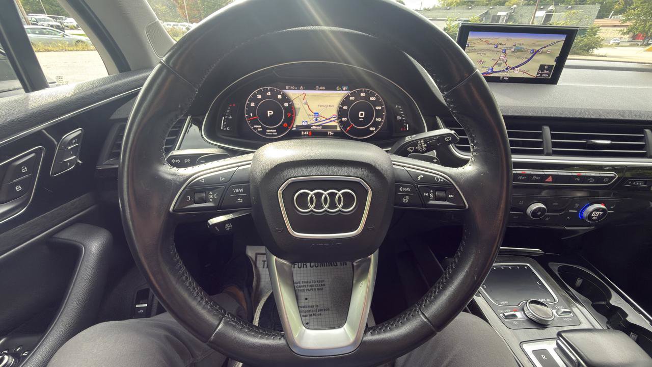 Used 2019 Audi Q7 3.0T Premium Plus w/ Premium Plus Package AWD/4WD image 16