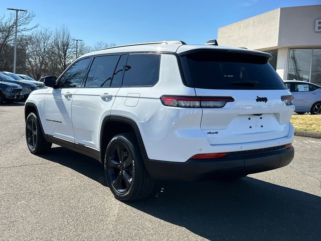 Used 2023 Jeep Grand Cherokee L Laredo AWD/4WD image 4