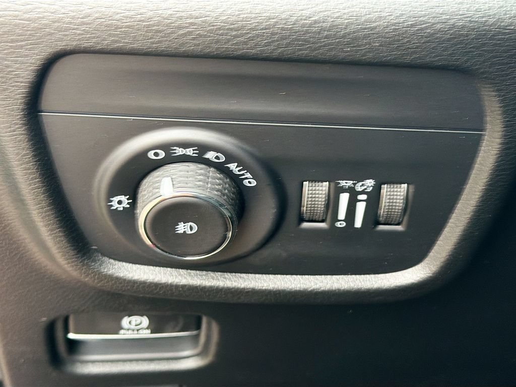 New 2026 Jeep Grand Cherokee L Limited AWD/4WD image 36