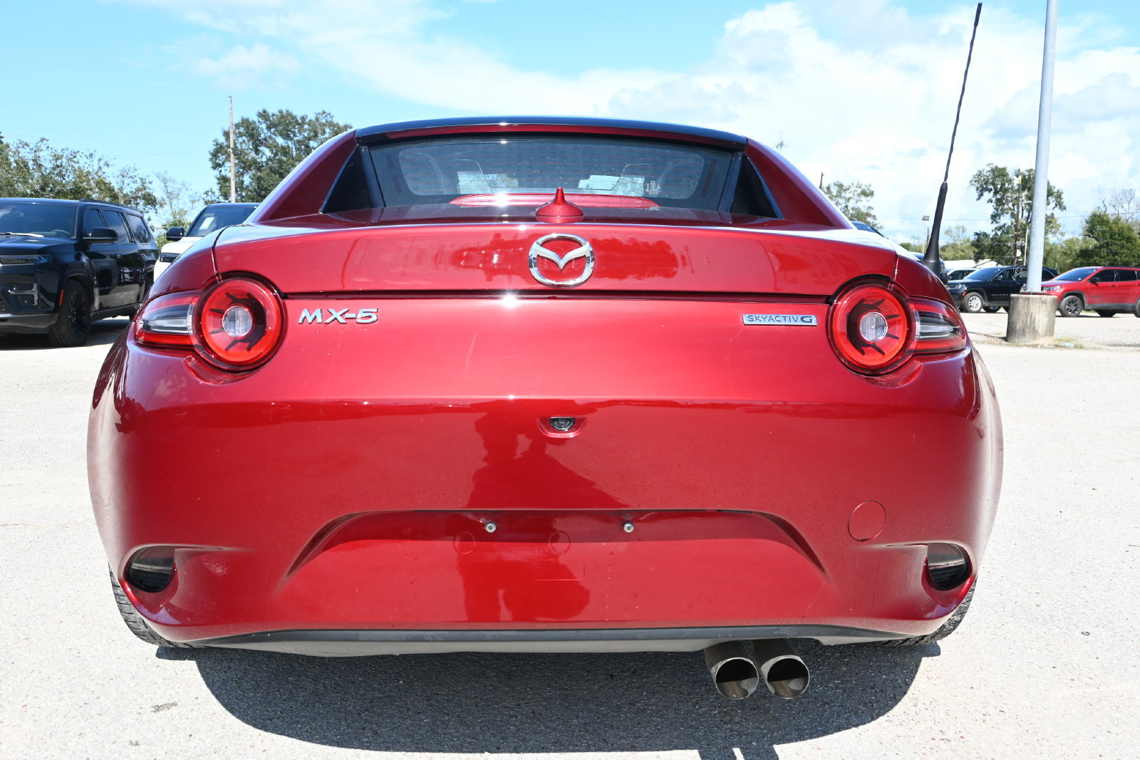 Used 2024 MAZDA MX-5 Miata RF Grand Touring RWD image 3