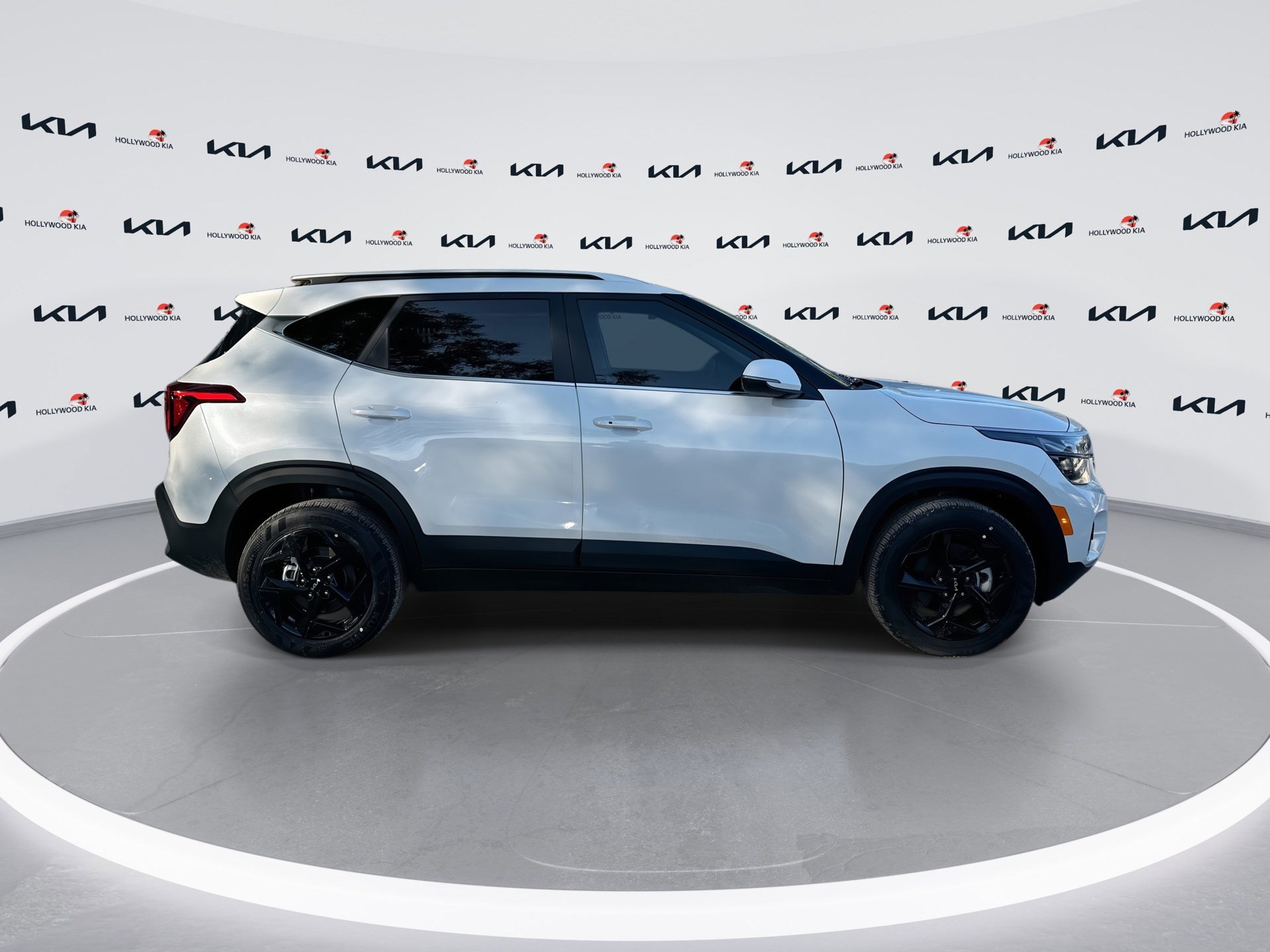 New 2026 Kia Seltos EX w/ EX Sunroof Package image 9