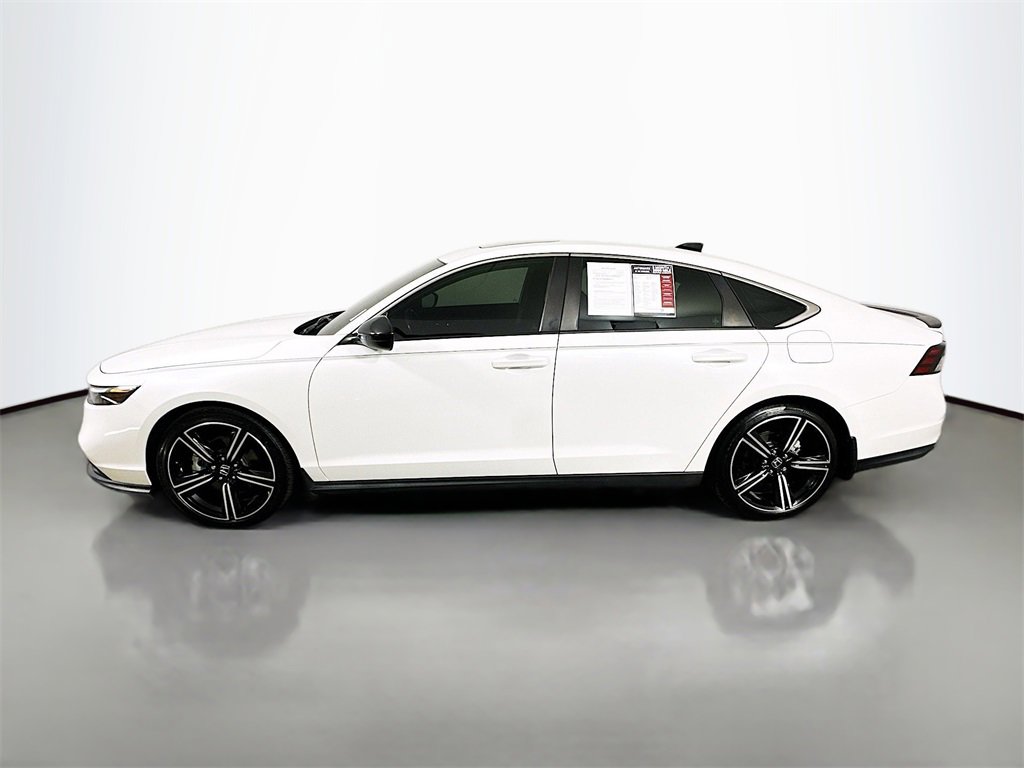 Used 2023 Honda Accord Sport image 5