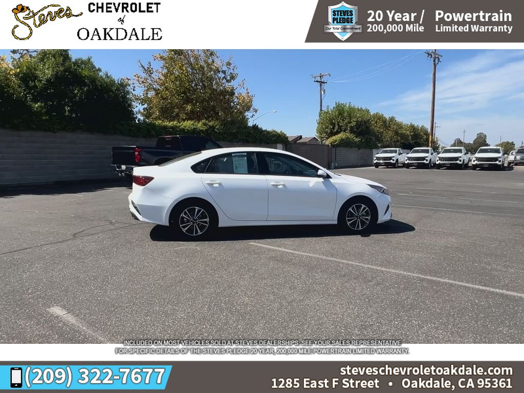 Used 2024 Kia Forte LXS FWD image 13