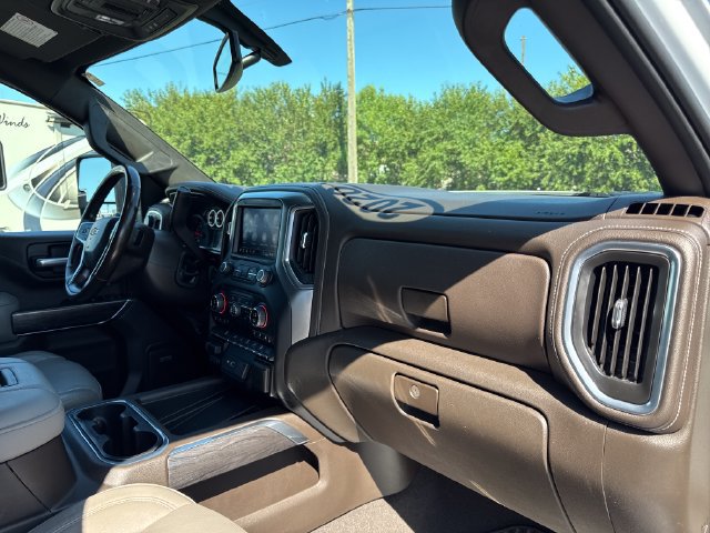 Used 2020 Chevrolet Silverado 2500 LTZ w/ LTZ Convenience Package AWD/4WD image 27