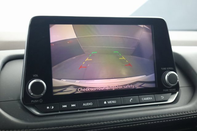 Used 2023 Nissan Rogue SV image 18