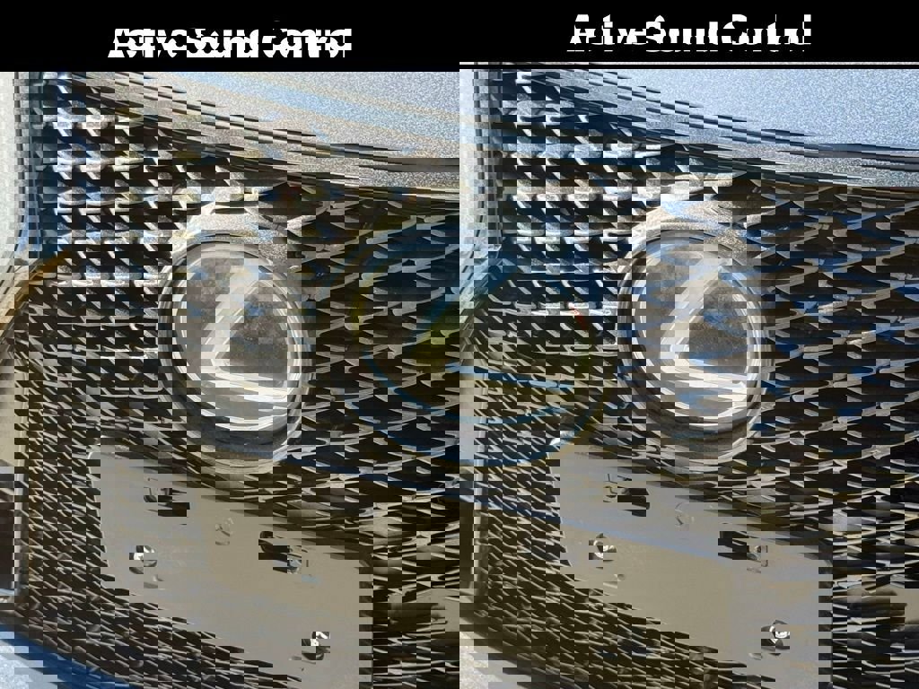 Used 2019 Lexus IS 300 F Sport w/ F Sport Package image 6