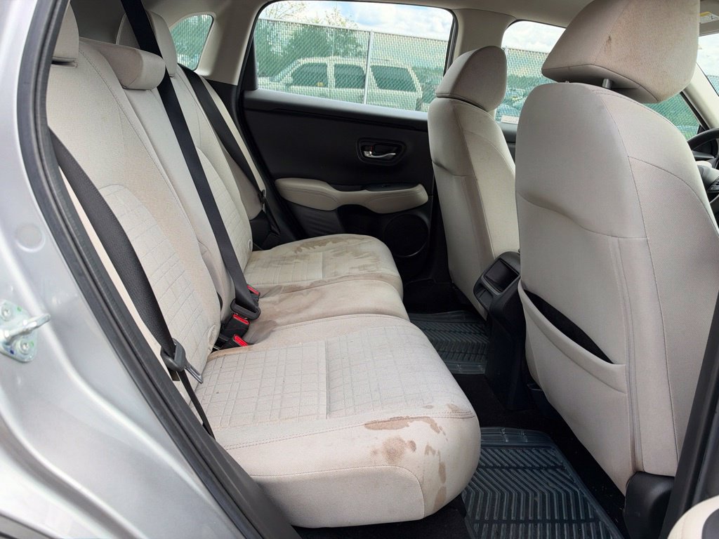 Used 2023 Honda HR-V LX image 12