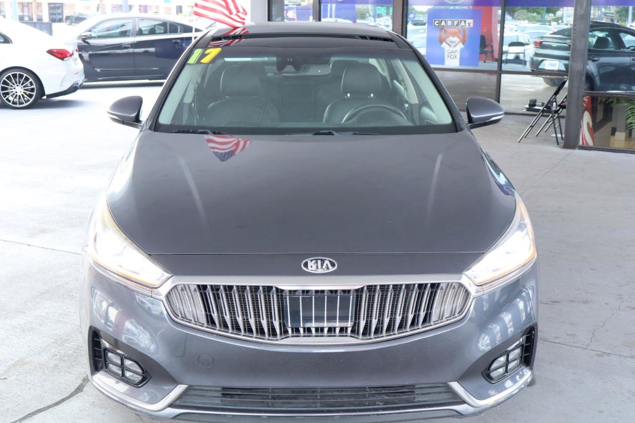 Used 2017 Kia Cadenza Technology FWD image 10