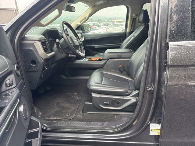 Used 2024 Ford Expedition Max XLT RWD image 9