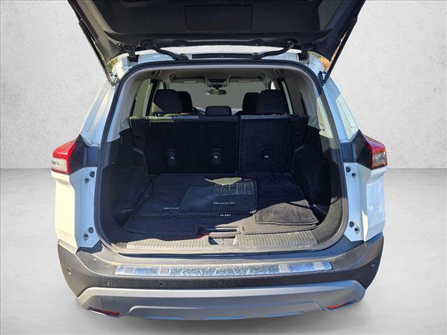 Used 2023 Nissan Rogue SV image 8