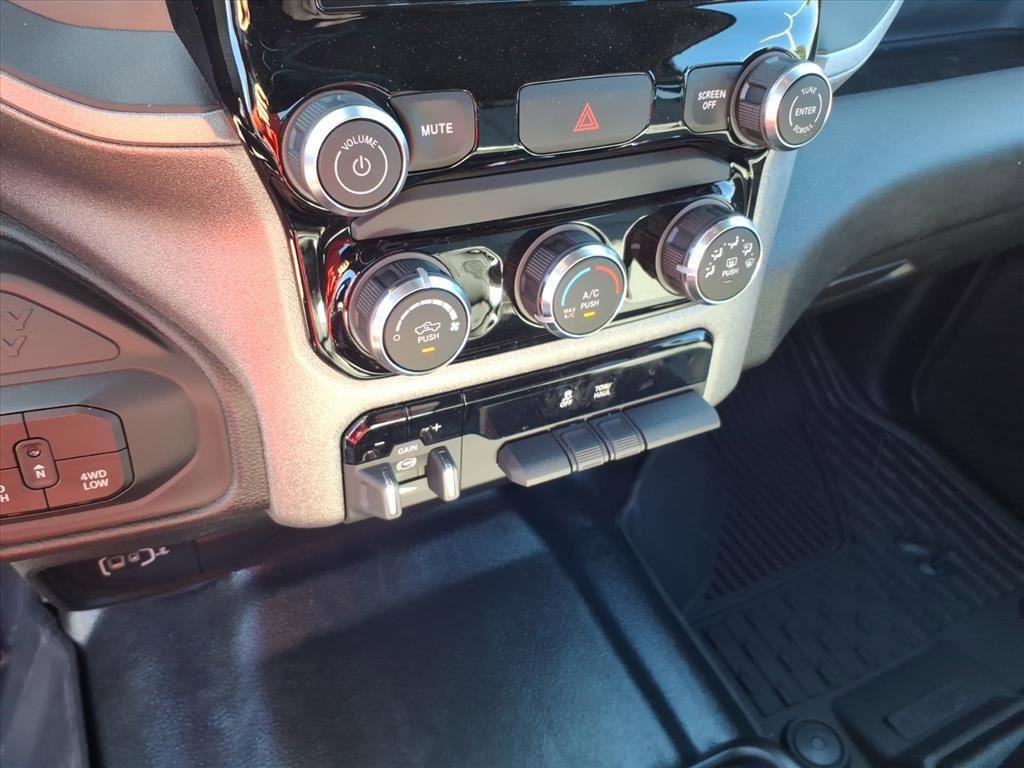 New 2026 RAM 2500 Tradesman w/ Chrome Appearance Group image 14