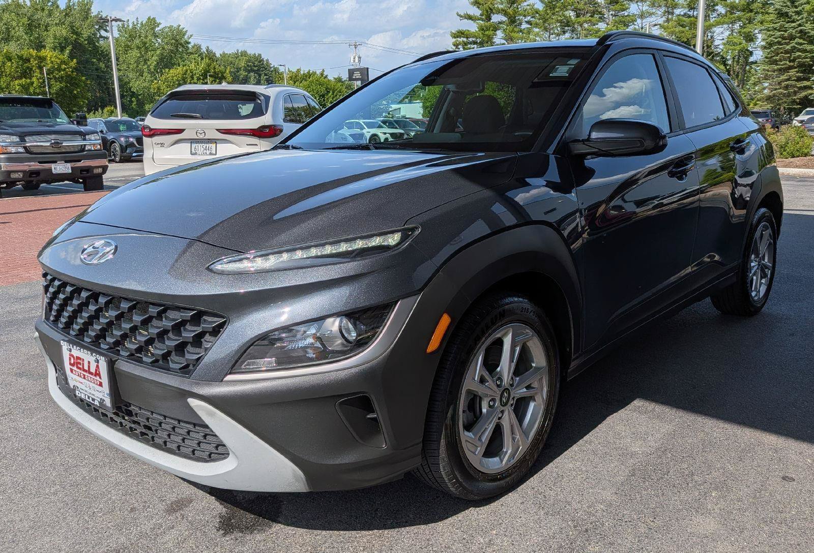 Used 2022 Hyundai Kona SEL w/ Convenience Package AWD/4WD image 3