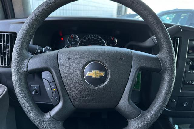 New 2024 Chevrolet Express 3500 w/ Power Convenience Package image 23