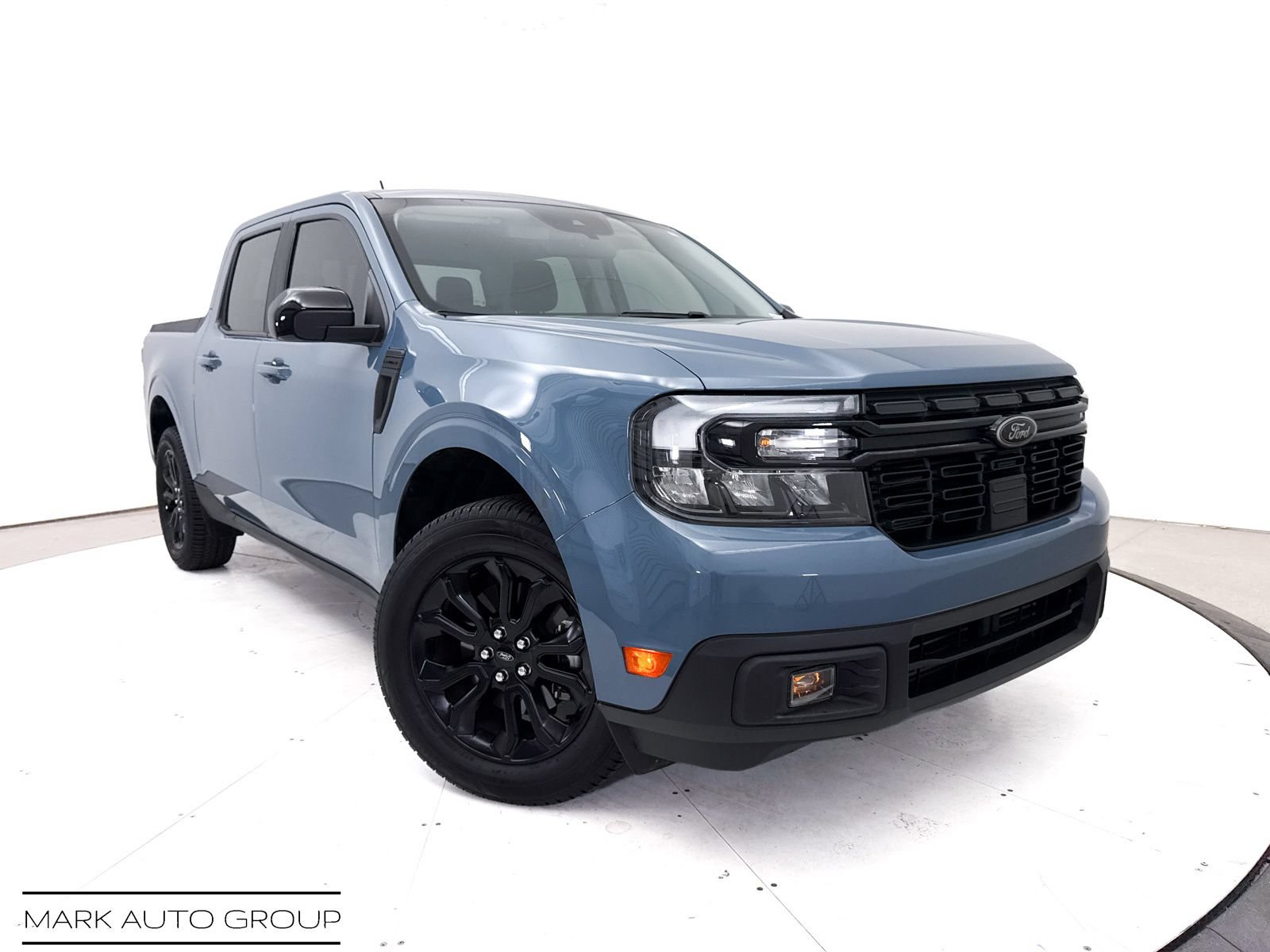 Used 2024 Ford Maverick Lariat w/ Black Appearance Package AWD/4WD image 1