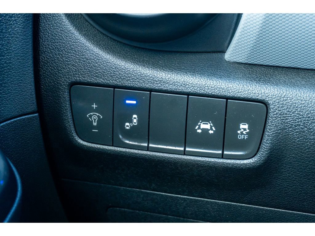 Used 2020 Hyundai Kona SEL image 26