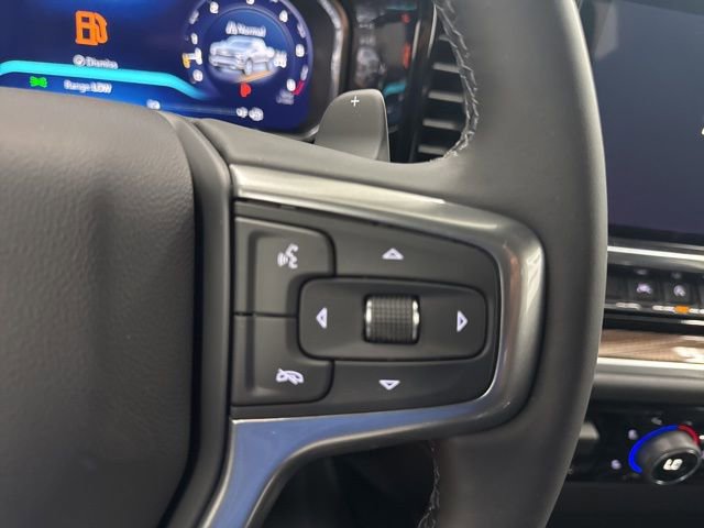 New 2026 Chevrolet Silverado 1500 RST w/ Dark Appearance Package AWD/4WD image 13