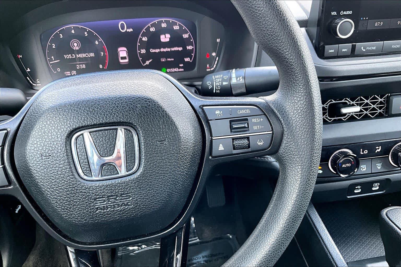 Used 2025 Honda Accord SE image 25