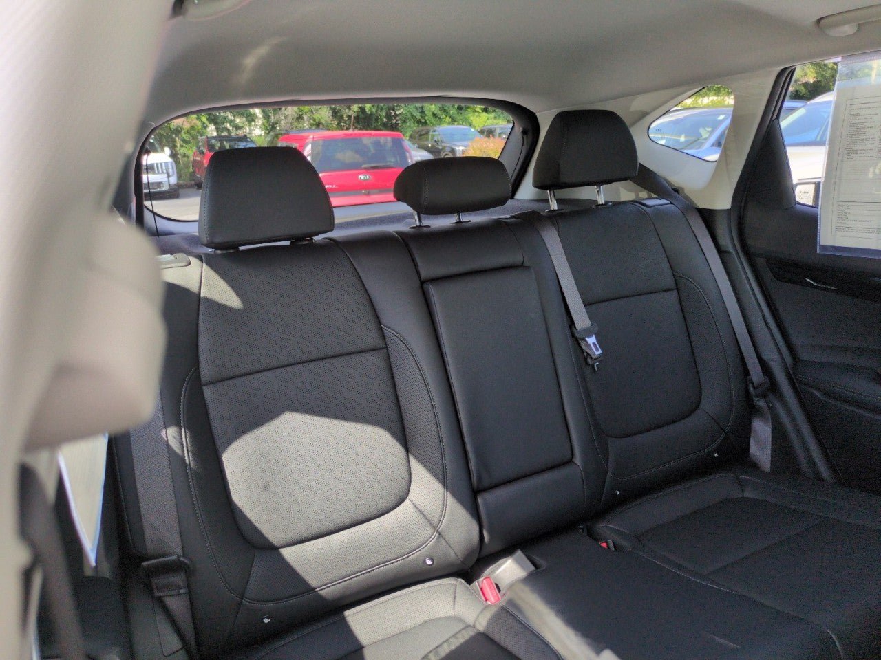Certified 2024 Kia Seltos SX w/ SX Sunroof Package AWD/4WD image 26