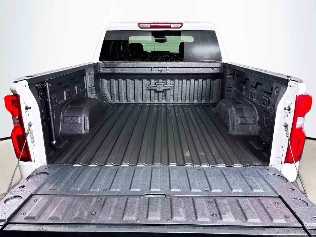 Certified 2024 Chevrolet Silverado 1500 RST w/ Z71 Off-Road Package AWD/4WD image 29
