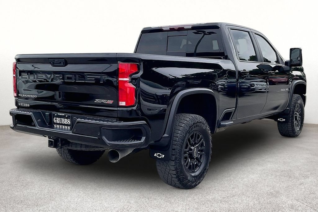 Used 2025 Chevrolet Silverado 2500 ZR2 w/ LPO, Dark Essentials Package AWD/4WD image 2