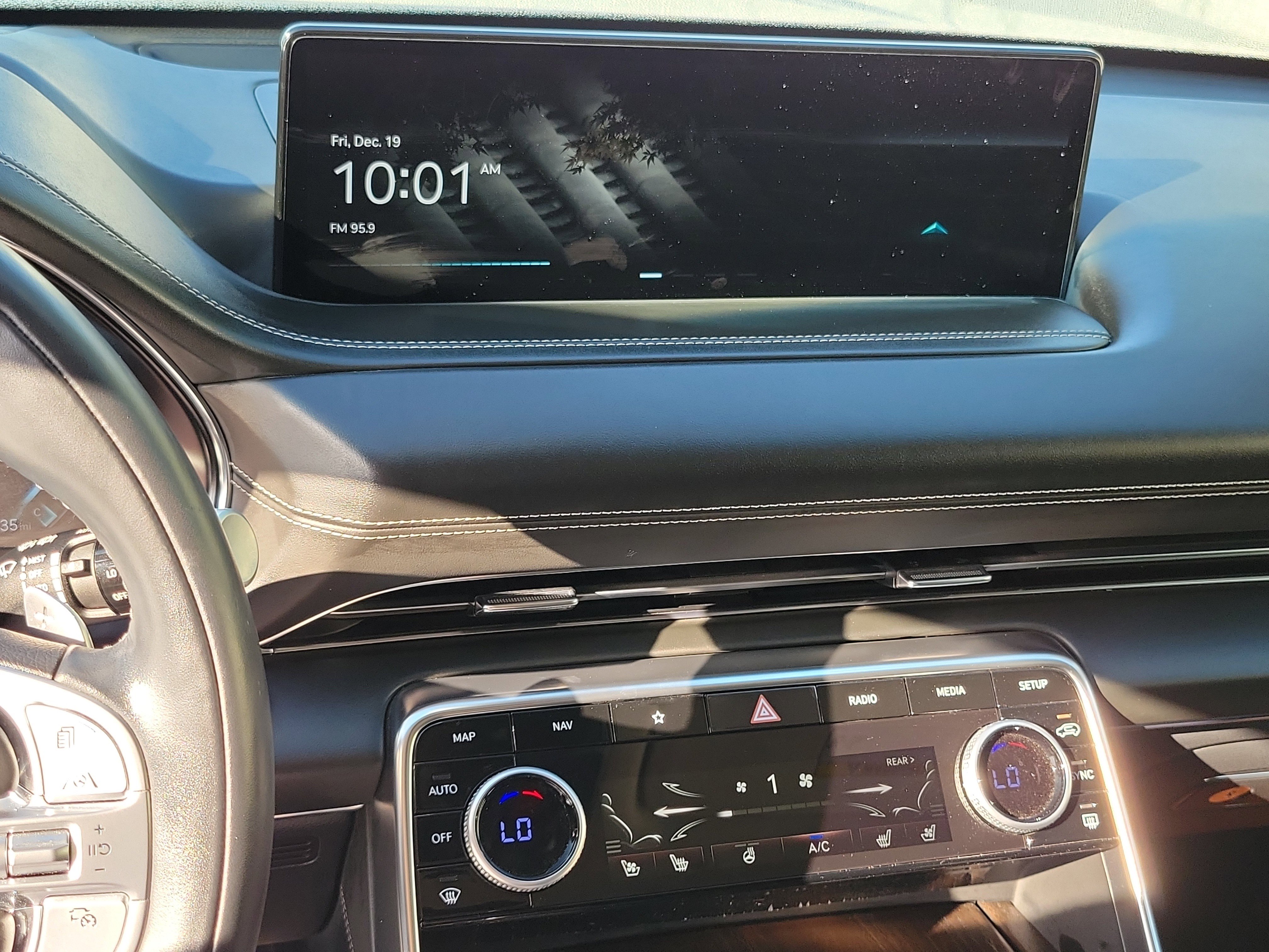 Certified 2023 Genesis GV80 3.5T image 11