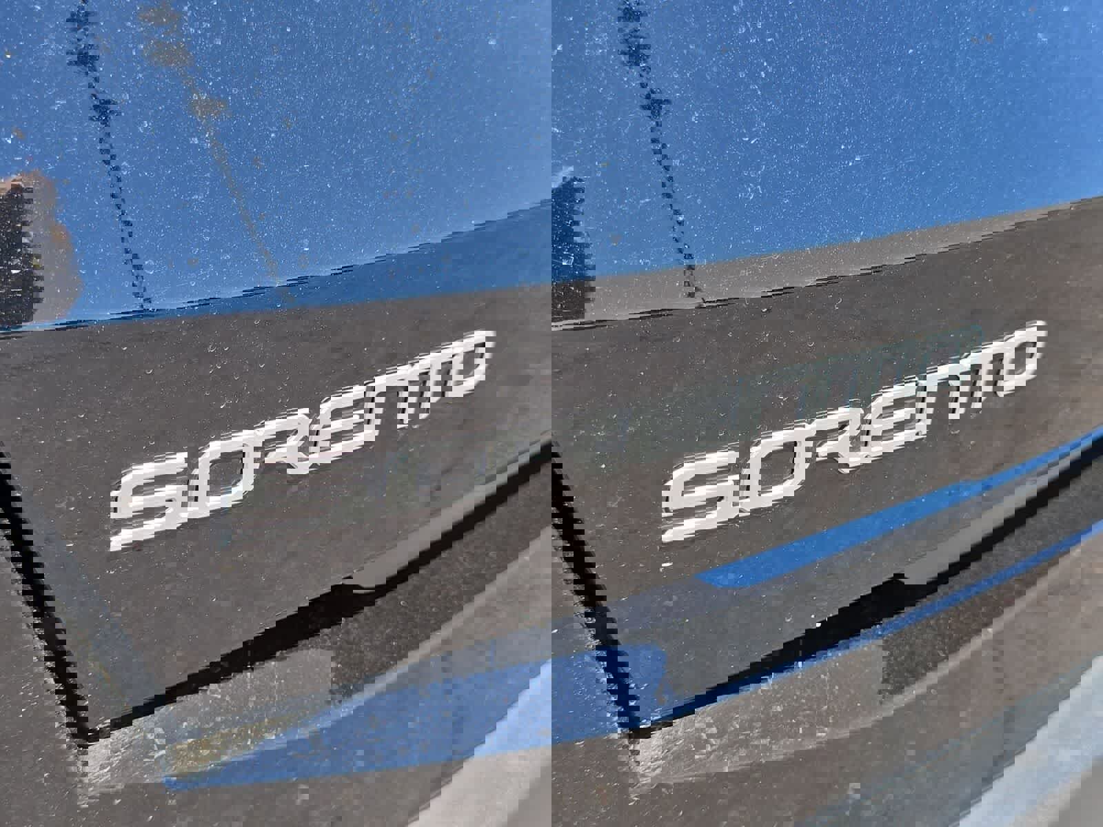 Used 2025 Kia Sorento S w/ Panoramic Sunroof Package FWD image 33