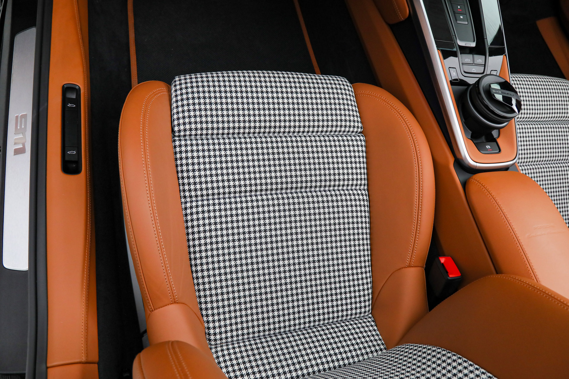 Used 2025 Porsche 911 Turbo S image 28