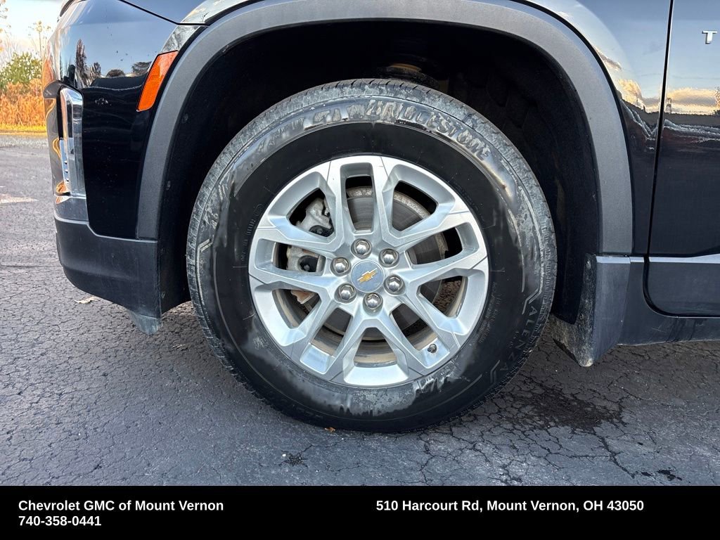Used 2024 Chevrolet Traverse LS w/ Safety Package image 28