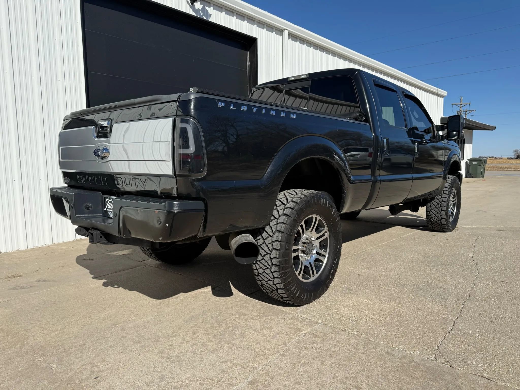 Used 2015 Ford F250 Platinum w/ Snow Plow Prep Package image 7