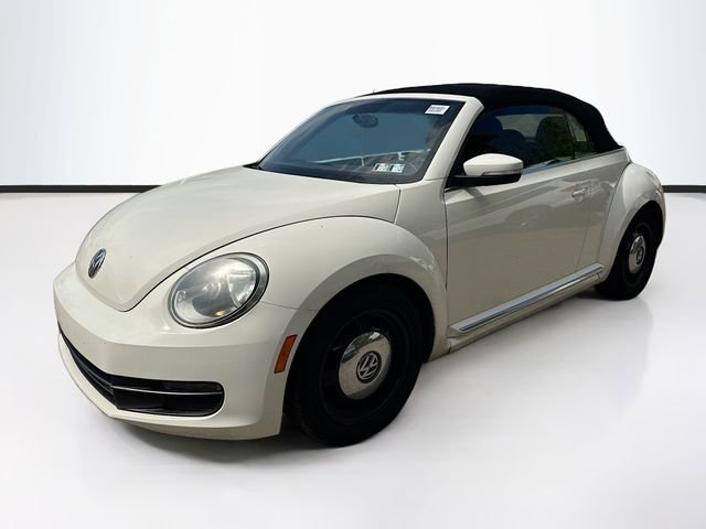 Used 2013 Volkswagen Beetle 2.5 FWD image 3