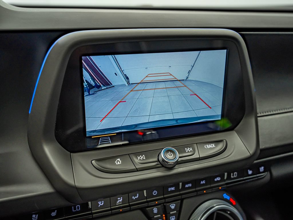 Used 2019 Chevrolet Camaro SS RWD image 29