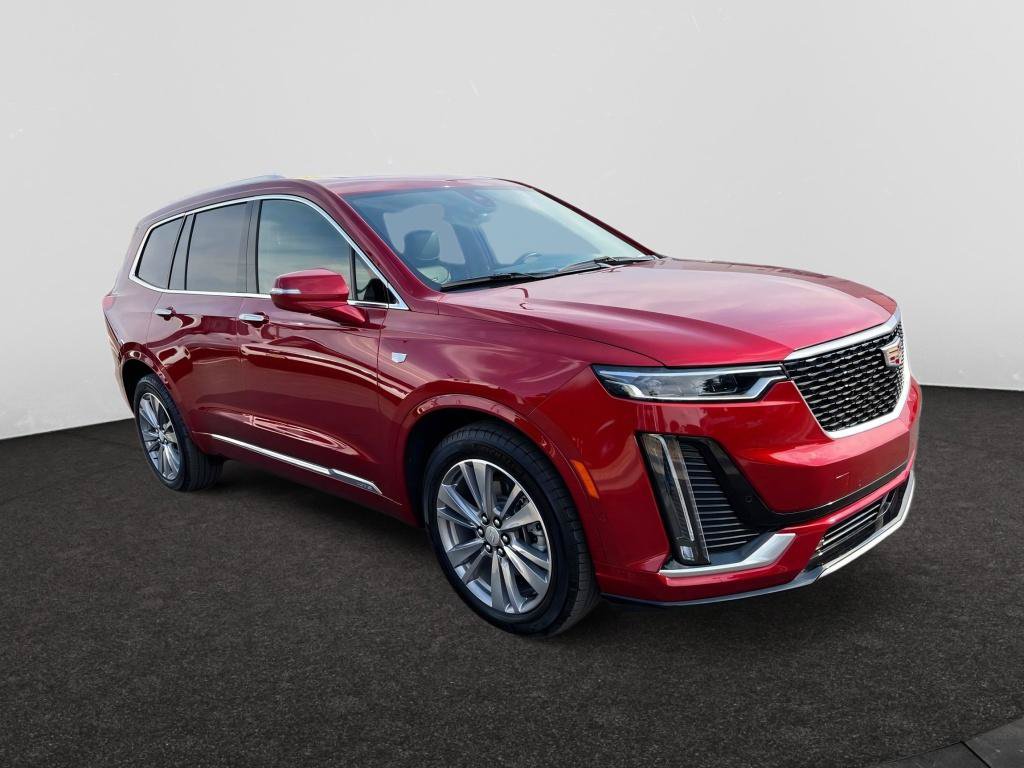 Used 2025 Cadillac XT6 Premium Luxury w/ Platinum Package AWD/4WD image 8