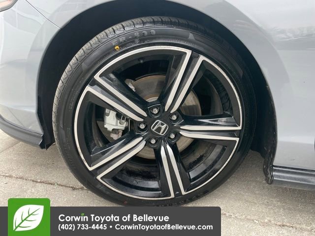 Used 2024 Honda Accord Sport image 26