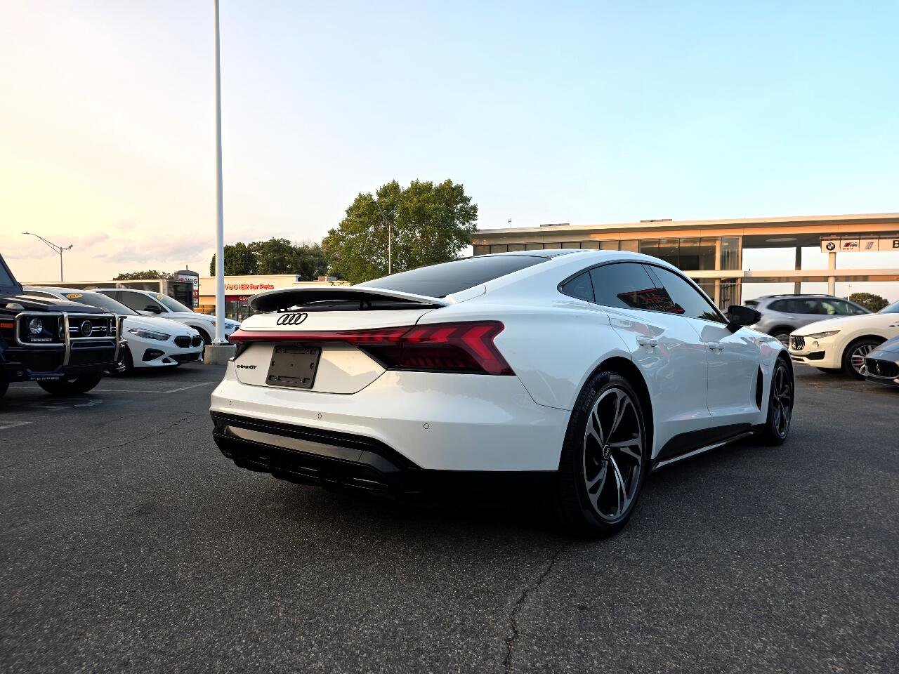Used 2022 Audi e-tron GT Premium Plus w/ Performance Package image 23