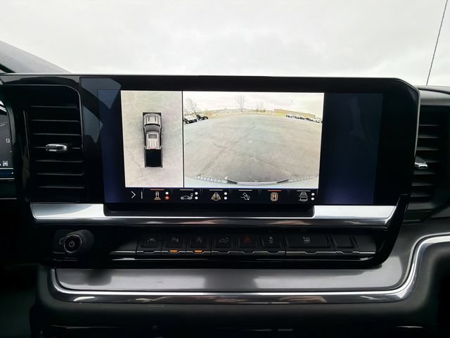 Certified 2025 Chevrolet Silverado 1500 High Country w/ High Country Premium Package AWD/4WD image 15