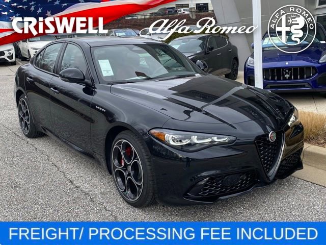 New 2025 Alfa Romeo Giulia AWD video 1