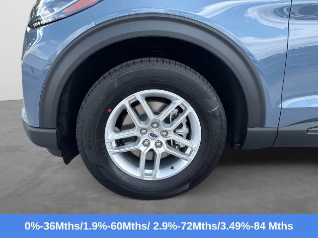 New 2026 Ford Explorer Active RWD image 11