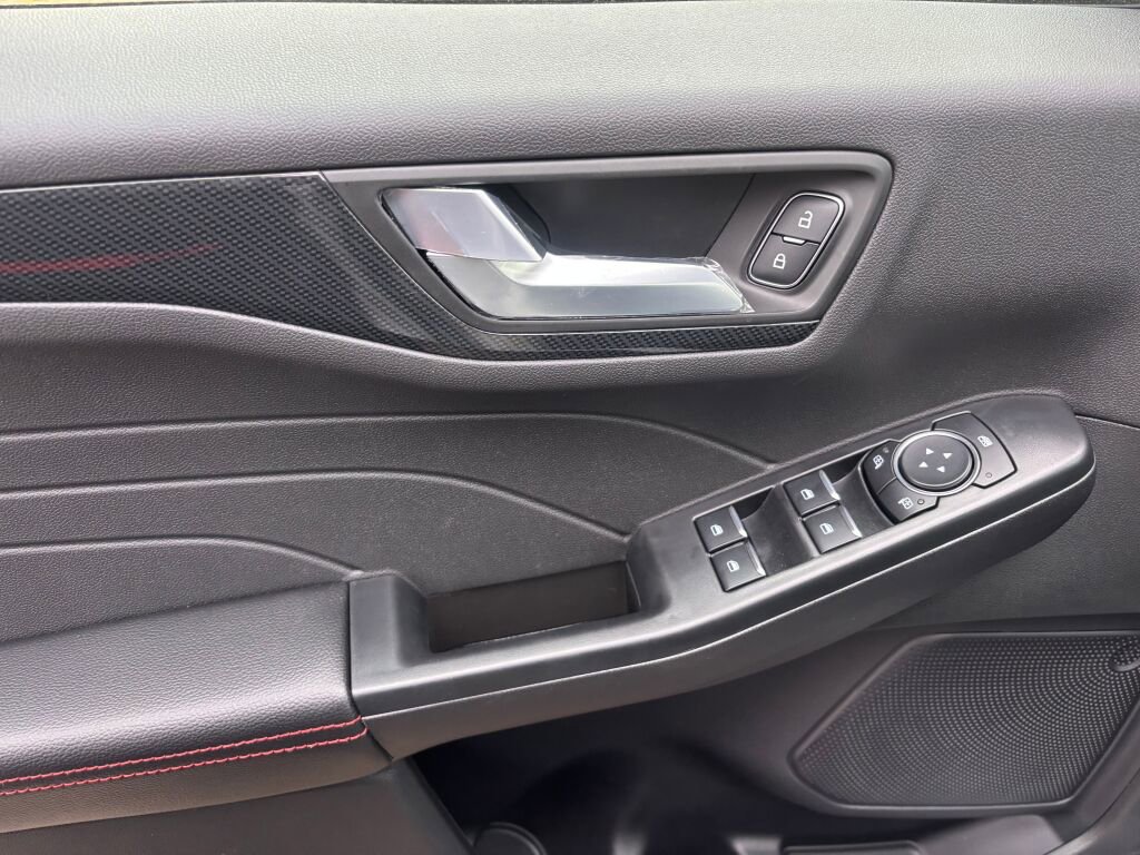 New 2026 Ford Escape ST-Line w/ Tech Pack #1 image 10