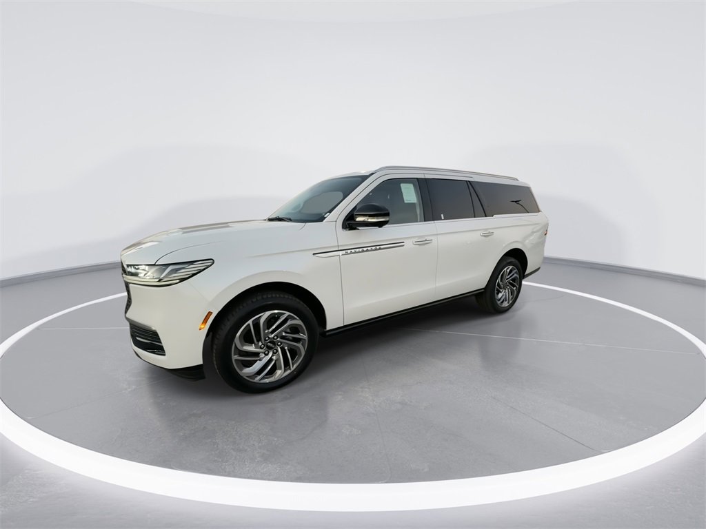 New 2025 Lincoln Navigator L Reserve image 4