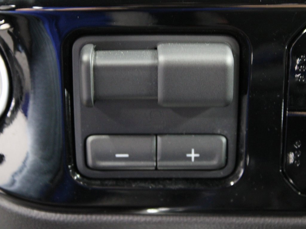 Used 2024 Chevrolet Silverado 1500 LT Trail Boss image 57