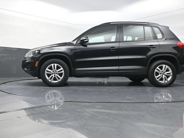 Used 2017 Volkswagen Tiguan S FWD image 34