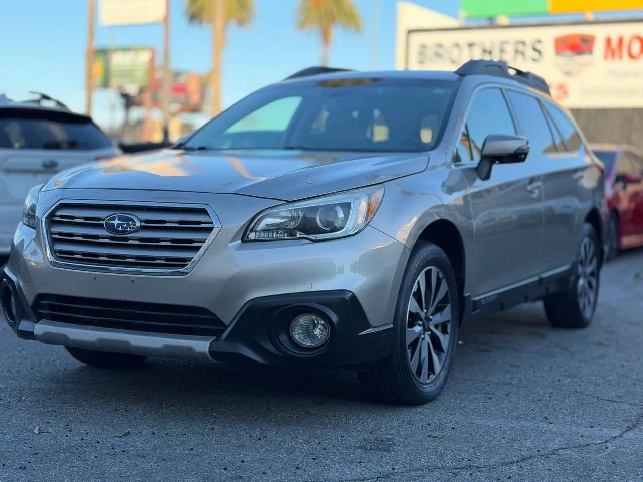 Used 2015 Subaru Outback 2.5i Limited AWD/4WD image 6