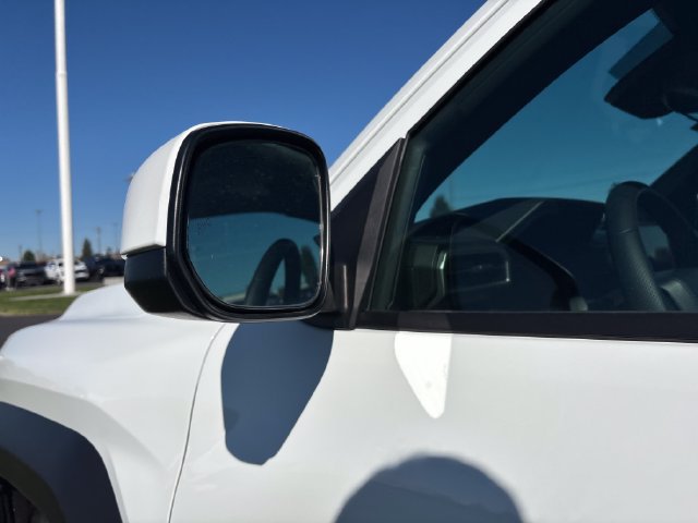 Used 2024 Toyota Tacoma TRD Off-Road AWD/4WD image 28