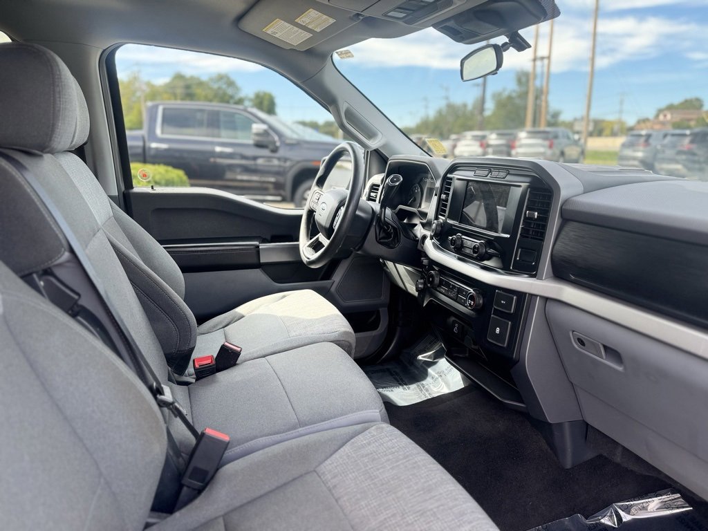 Used 2022 Ford F150 XLT w/ XTR Package image 10