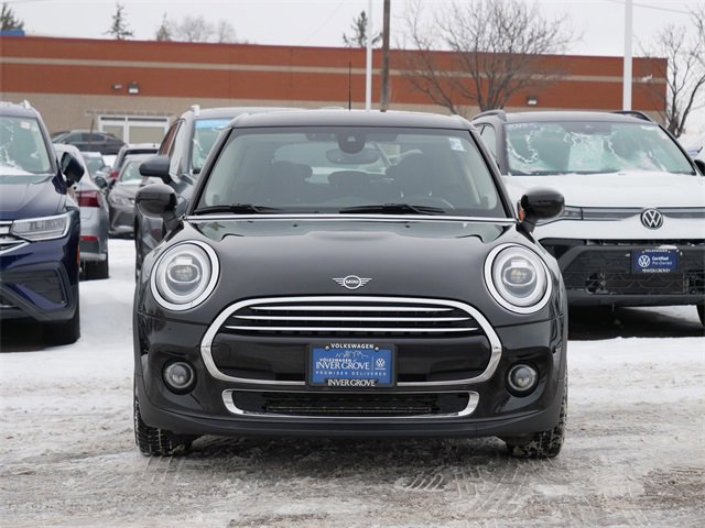 Used 2020 MINI Cooper 4-Door Hardtop w/ Premium Package image 2