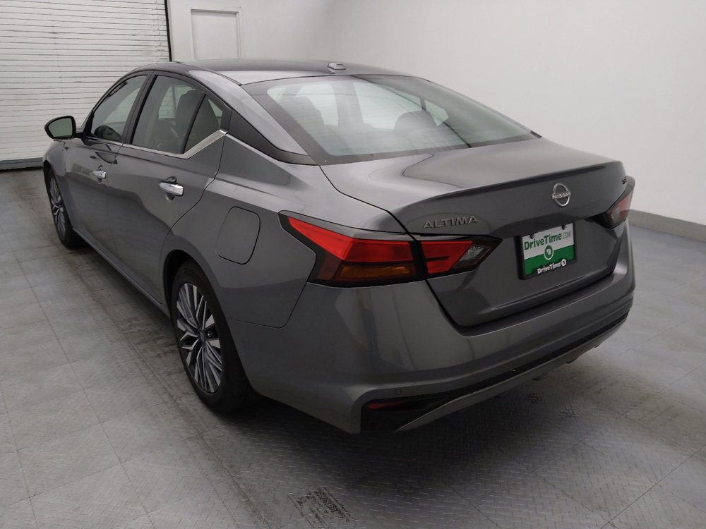 Used 2024 Nissan Altima 2.5 SV image 5